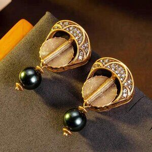 BOUCHERON -  BRONZE FASHION CRYSTALS BLACK PERL DROP PIERCED EARRINGS 24